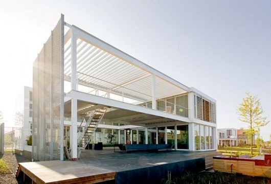 看好未來鋼結構在廠房和住宅上的表現