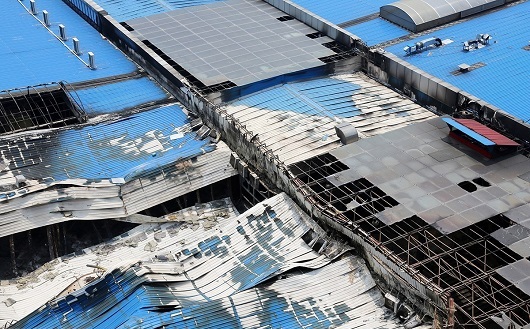 鋼結(jié)構(gòu)廠(chǎng)房坍塌